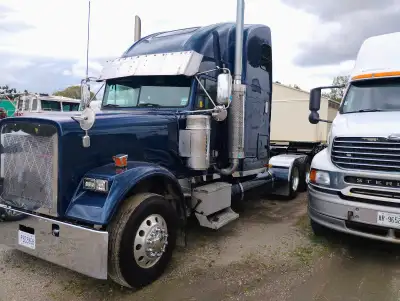 2007 freightliner classic 14l Detroit. 13 spd manual tranny Body job November 2024 Level 1 Detroit r...