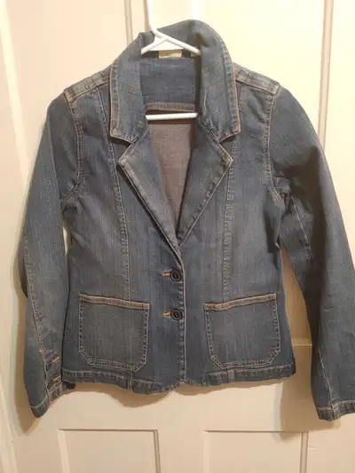 Levi's fitted Jean Jacket-Size Small, View more