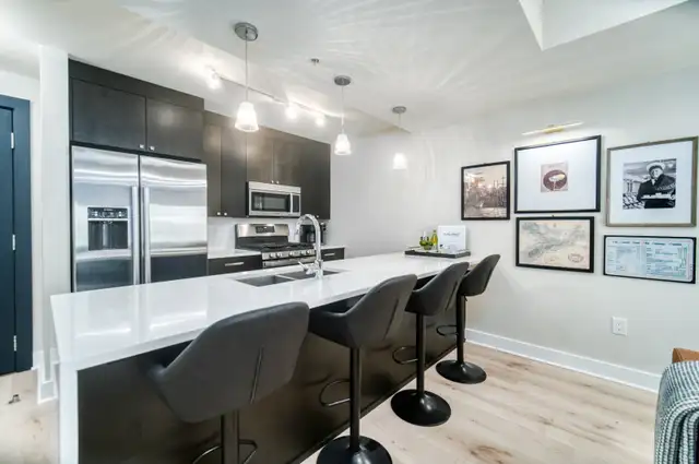 Furnished 2-Bed 2 Bath Waterfront Condo - Kings Wharf Dartmouth in Long Term Rentals in Dartmouth - Image 6