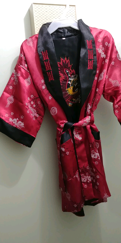 Robe de chambre en soie pour enfant, View more