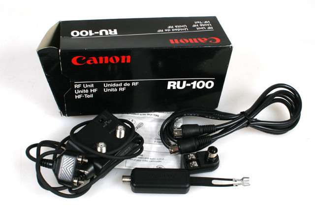 Camera Cable in Cameras & Camcorders in Ottawa
