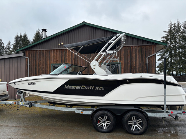 2018 Mastercraft NXT 20 in Powerboats & Motorboats in Campbell River