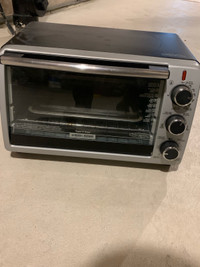 Conventional oven/toaster like new 