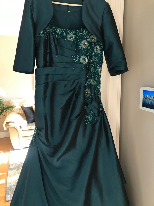 Mother of the Bride/Groom or special event dress in Women's - Dresses & Skirts in Mississauga / Peel Region