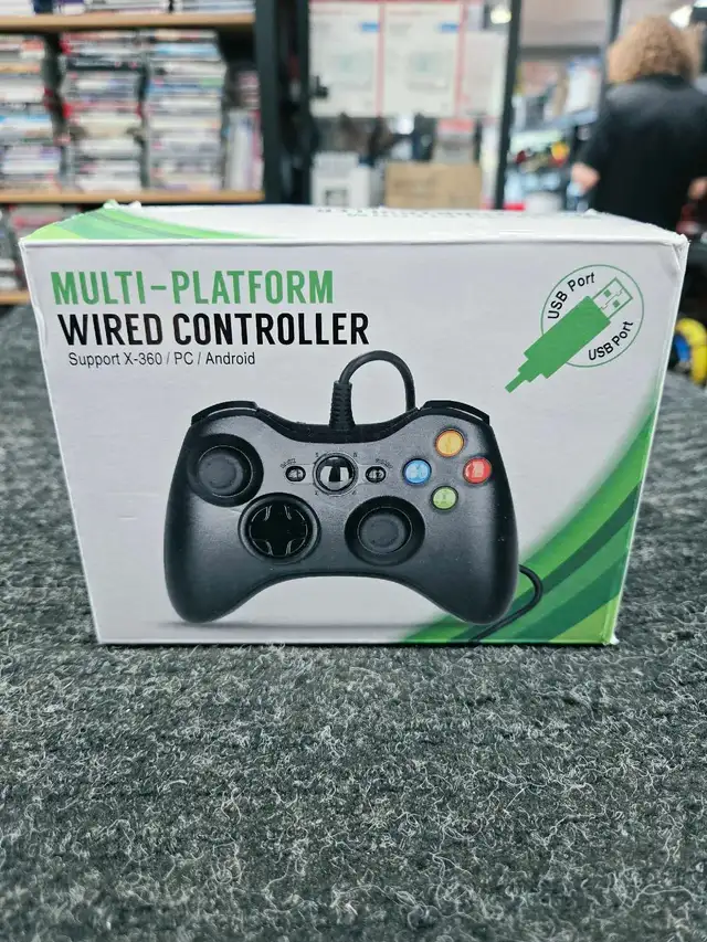 Manette pour xbox 360 in XBOX 360 in Longueuil / South Shore - Image 2