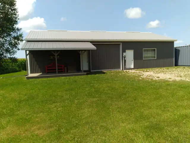 Shop on 1/2 acre in Land for Sale in Woodstock - Image 3