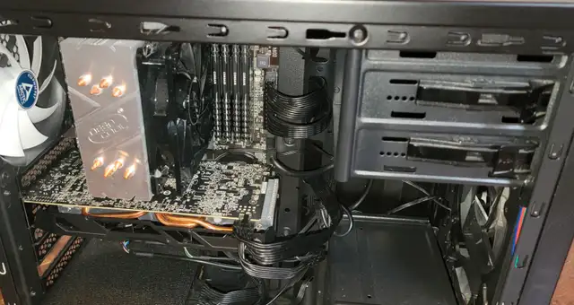 Gaming PC, Intel i5, RX570, 16GB DDR4, 256GB M.2 NVME+2TB HDD in Desktop Computers in Mississauga / Peel Region - Image 8