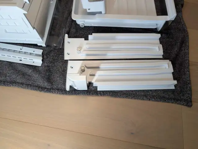 lg refrigerator parts in Refrigerators in Kitchener / Waterloo - Image 4