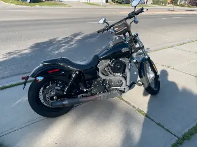2014 Dyna street bob Just under 19000km Upgraded to thunder header exhaust with factory stage 1 Curr...