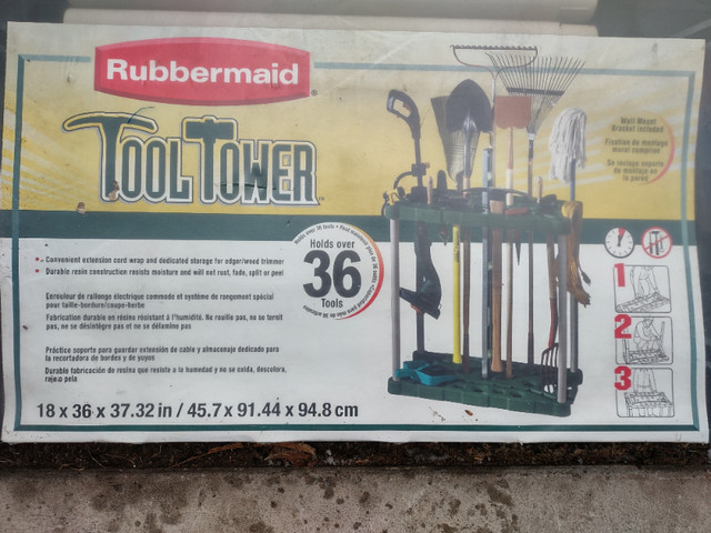 Rubbermaid tool tower in Outdoor Tools & Storage in Renfrew