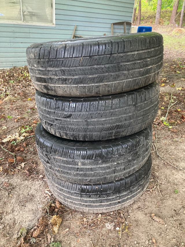 245 50 R20 all season tires on rims in Tires & Rims in Vernon - Image 3