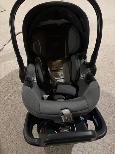 UppaBaby Aria, View more