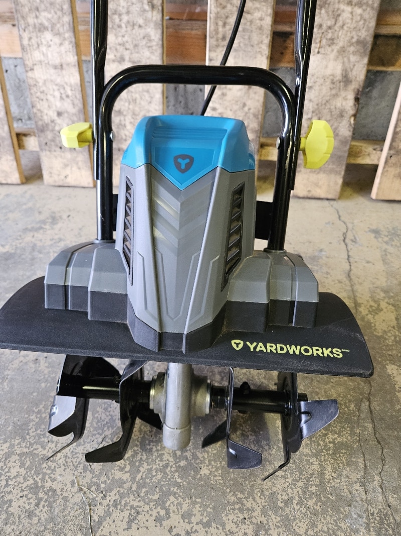 Yardworks electric Tiller Lawnmowers & Leaf Blowers Edmonton Kijiji