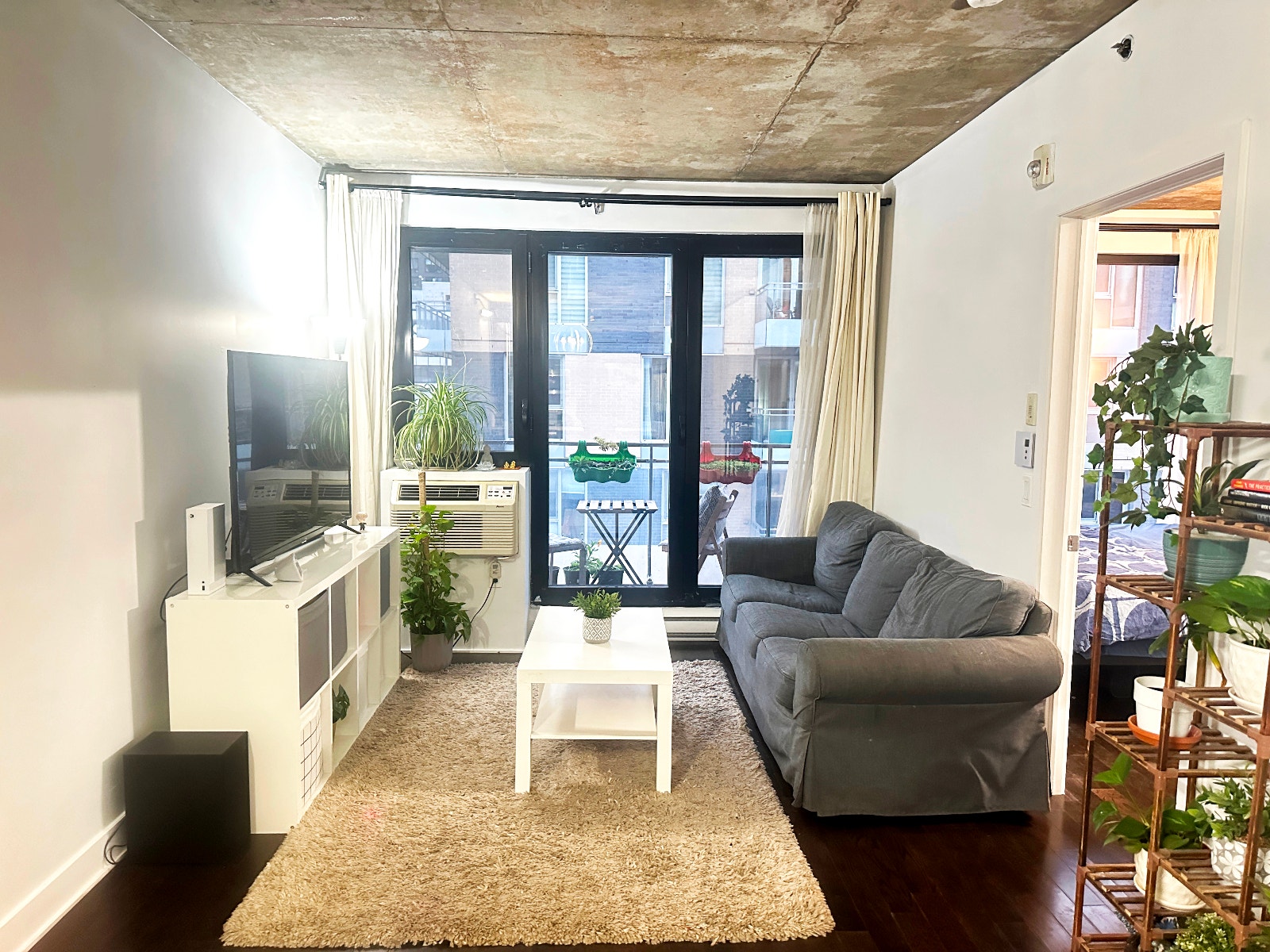 condo 3 1/2+espace bureau,Griffintown,centre-ville — photo 2