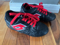 Youth 12 soccer cleats 