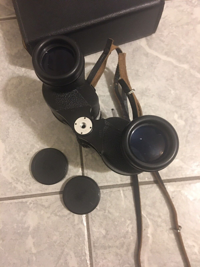Vintage Tasco binoculars model 100- 7x-15x35. in Hobbies & Crafts in Markham / York Region - Image 4