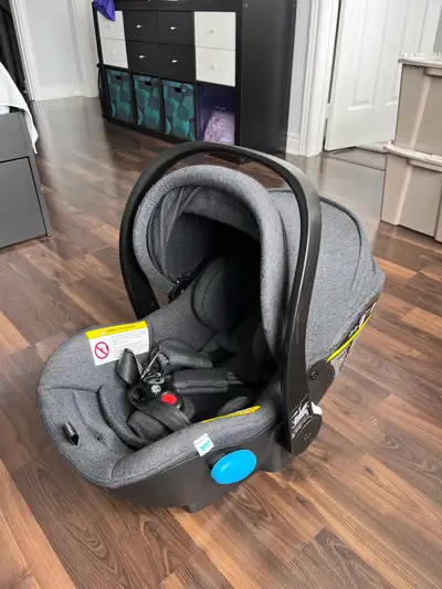 Clek Liingo baseless infant car seat - 100% wool, View more