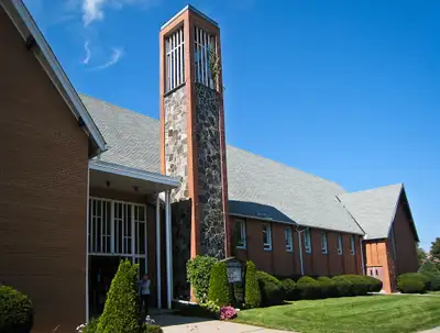 CHURCH and OFFICE/MEETING SPACES FOR RENT: For Worship - 2 different sizes. Office Spaces - various...