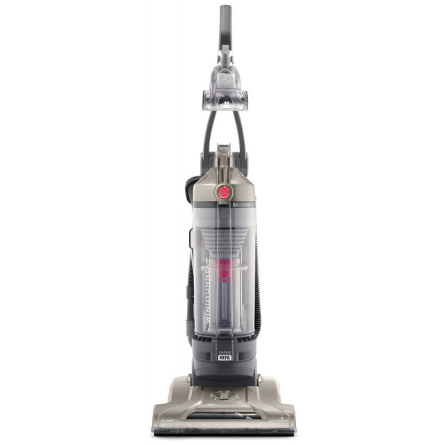 HOOVER WINDTUNNEL VACUUM MODEL UH70115 in Vacuums in Peterborough