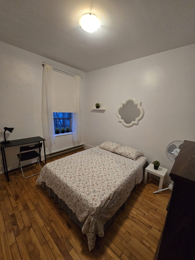 ROOM FOR RENT FACING UDEM, REM AND METRO E.MONTPETIT. — photo 1