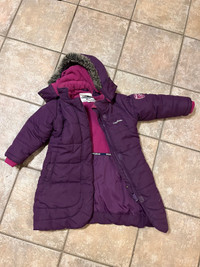 4T long very warm coat