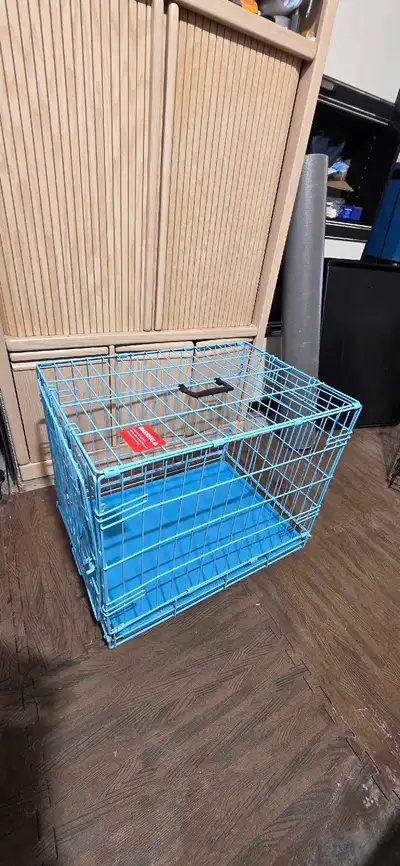 small blue pet crate, View more