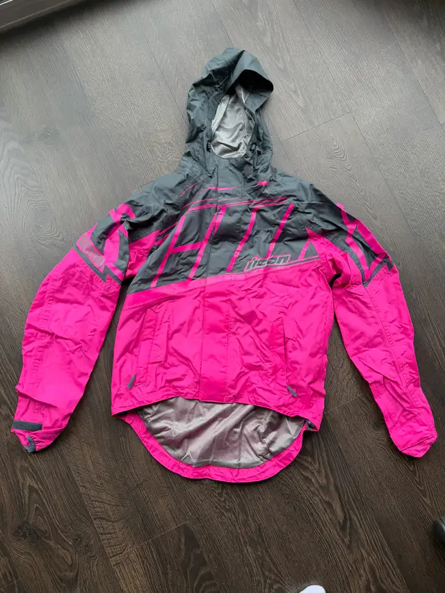 women’s motorcycle rain jacket in Women's - Other in City of Toronto - Image 3