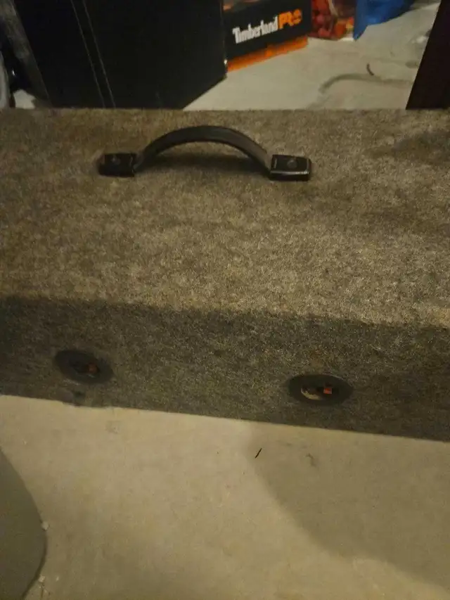 MTX Terminator Dual Subwoofer Box in Speakers in Calgary - Image 4