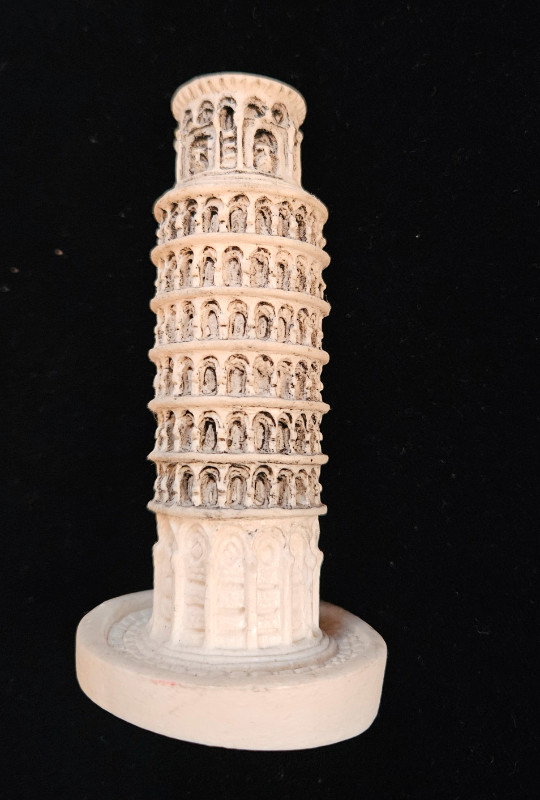 VINTAGE SOUVENIR TOWER OF PISA in Arts & Collectibles in City of Toronto - Image 4