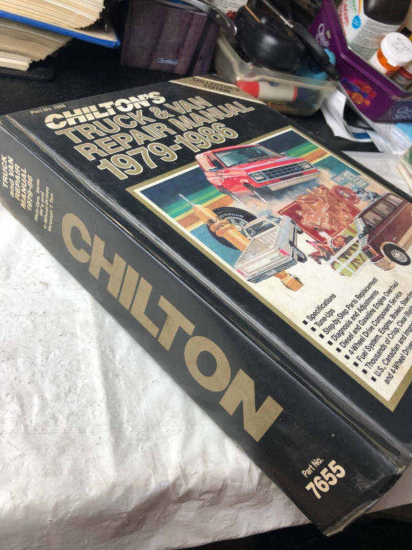 1979 - 1986 CHILTON TRUCK & VAN SERVICE DOMESTIC & IMPORT #M0037 in Textbooks in Edmonton - Image 2