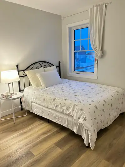 New house room to share