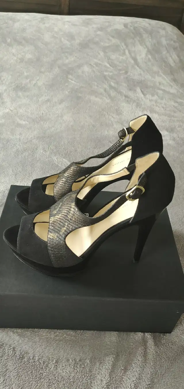 Women's Heels in Women's - Shoes in Kitchener / Waterloo - Image 3