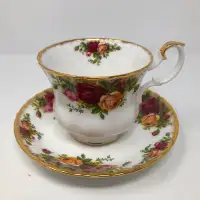Royal Albert England Old Country Roses Large Breakfast Teacup
