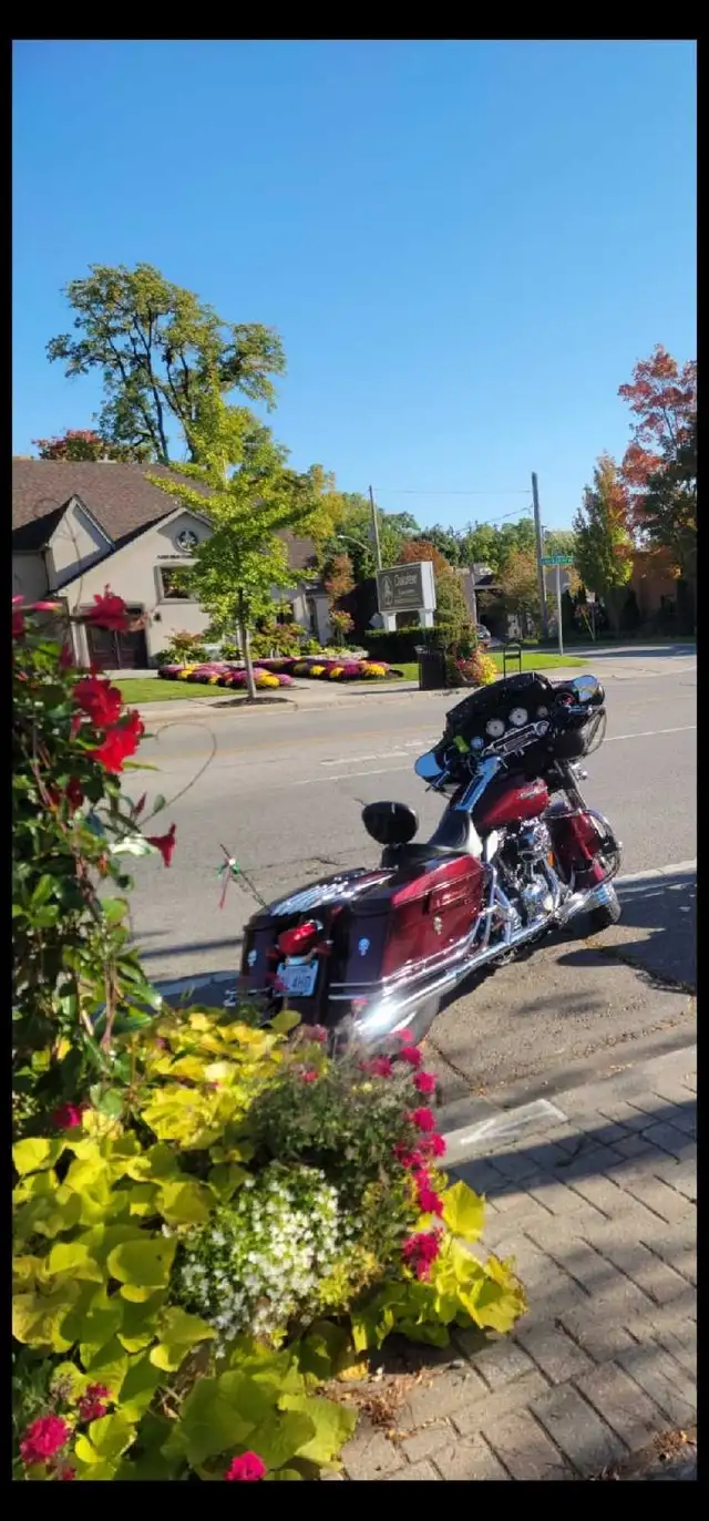 2008 Harley Davidson Street Glide in Street, Cruisers & Choppers in Mississauga / Peel Region - Image 2