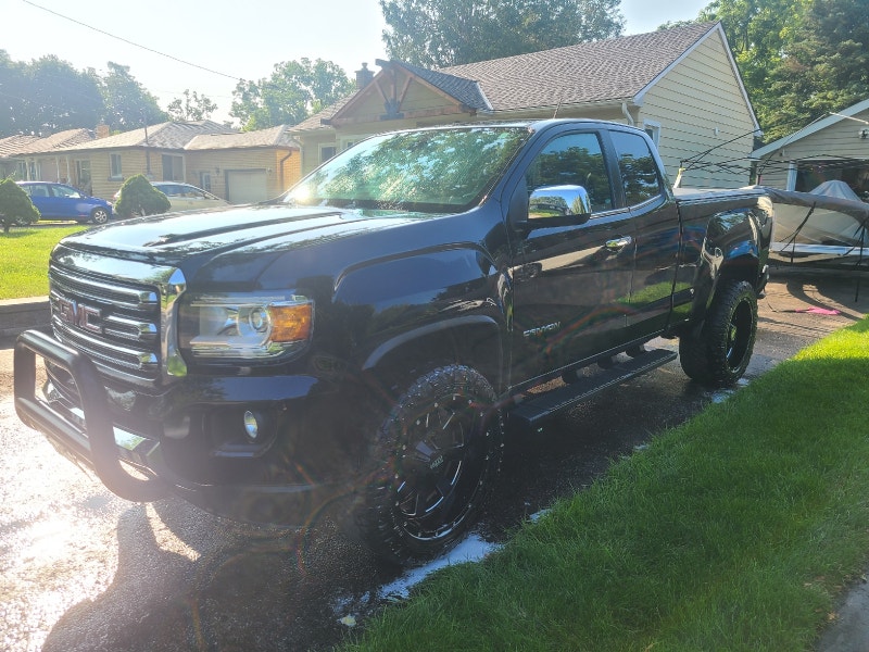 2016 gmc canyon slt with only 46179km Cars & Trucks Barrie Kijiji