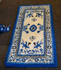 53 x 30.5 inch handmade area rug