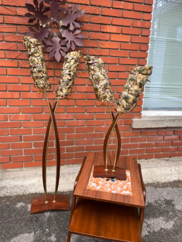Pair of matching Majestic style MCM Lamps 1960 Vintage in Indoor Lighting & Fans in West Island - Image 11