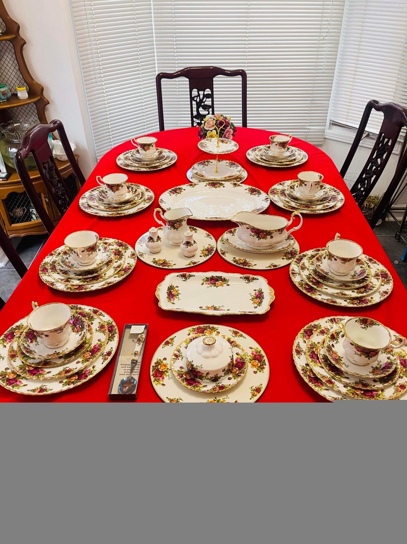 Old Country Roses Royal Albert England Bone China Kitchen & Dining
