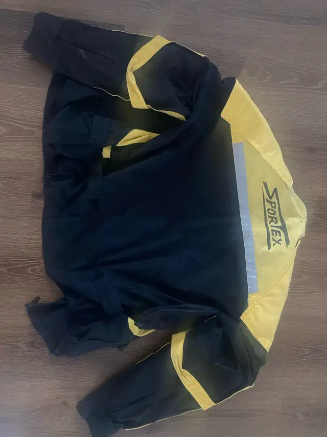 motorcycle jacket in Men's in Cole Harbour - Image 3
