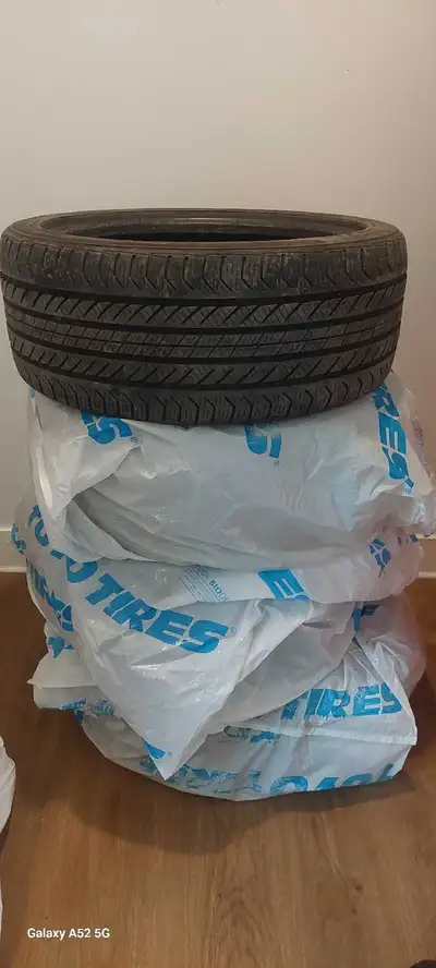 Continental ContiContact GX SSR Run-Flat Tires – 245/40R19 (Set of 4) Set of 4 Continental run-flat...