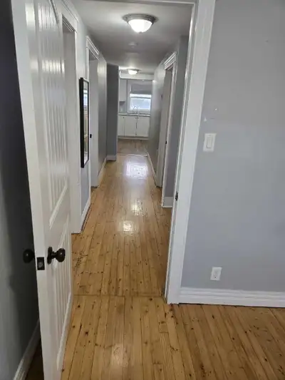 This charming 3*-bedroom, 1-bathroom apartment in Summerside offers a comfortable and convenient liv...