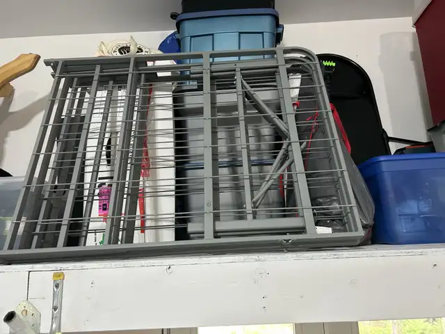 Base de lit Queen in Beds & Mattresses in Laurentides - Image 3