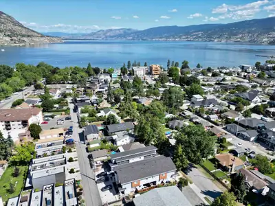 Enjoy our beautiful townhouse in Penticton during the fall, winter, and spring months — ideally Sept...