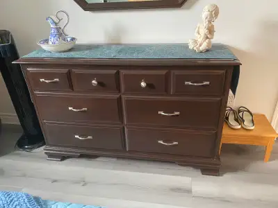 Meubles de chambre entièrement. En bois Pick up Ste Therese