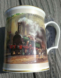 Mug porcelaine sur les trains