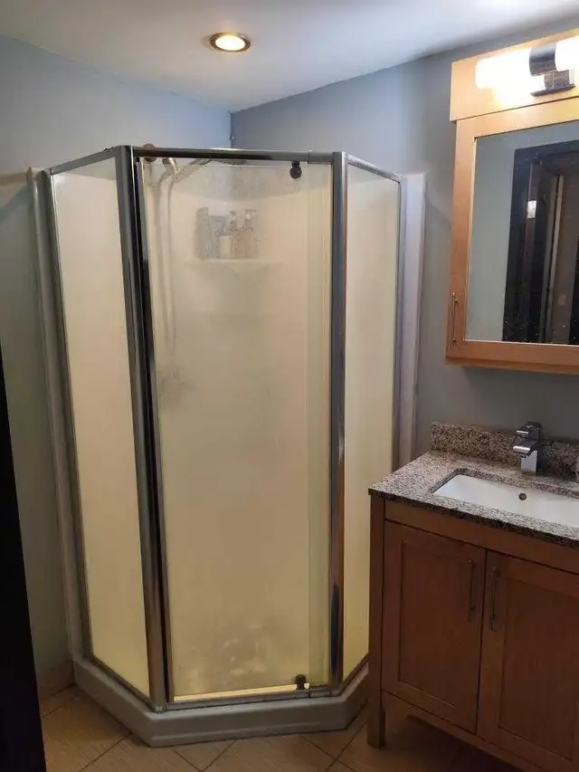 Private Room For Rent in Short Term Rentals in Kitchener / Waterloo - Image 10