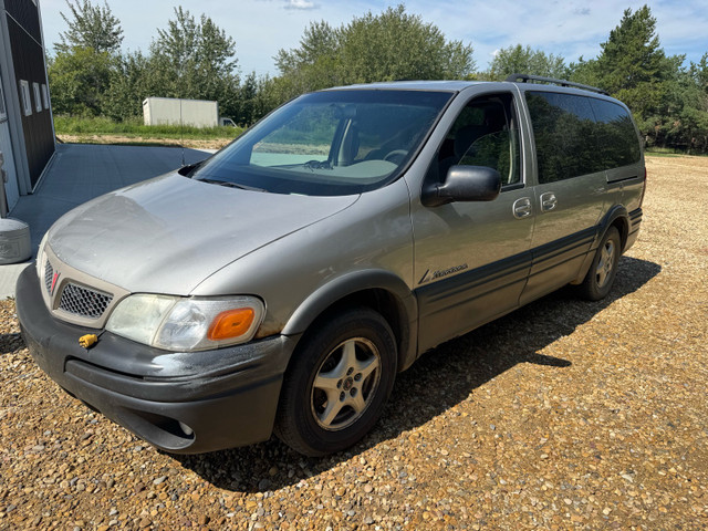 2005 Pontiac Montana Minivan in Cars & Trucks in Strathcona County - Image 3