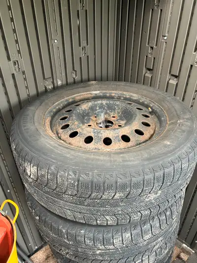225 65r 17 Michelin $400 OBO