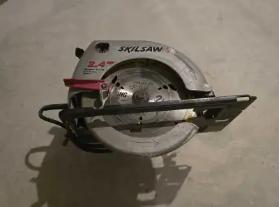 Skilsaw 2.4hp pretty good condition, cash or E-transfer. Pick up at Argyll.
