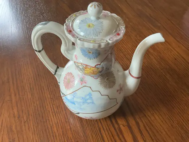 Japanese Tea pot64840217593858120